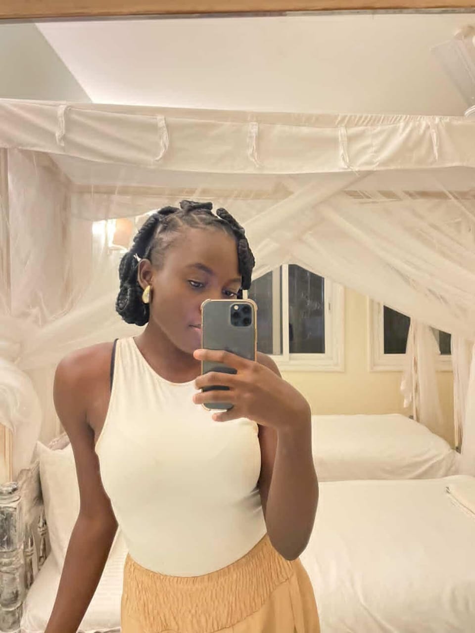 Medium koroba braids